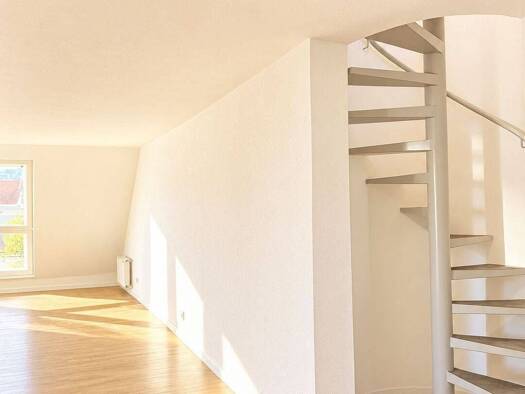 Maisonette zur Miete 1.250 € 3,5 Zimmer 88 m² Geschoss 3/3 frei ab 01.11.2026 Dettingen an der Erms 72581