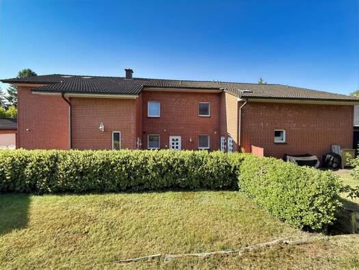 Mehrfamilienhaus zum Kauf als Kapitalanlage geeignet 990.000 € 15,5 Zimmer 688 m² 1.481 m² Grundstück Hambühren II Hambühren 29313