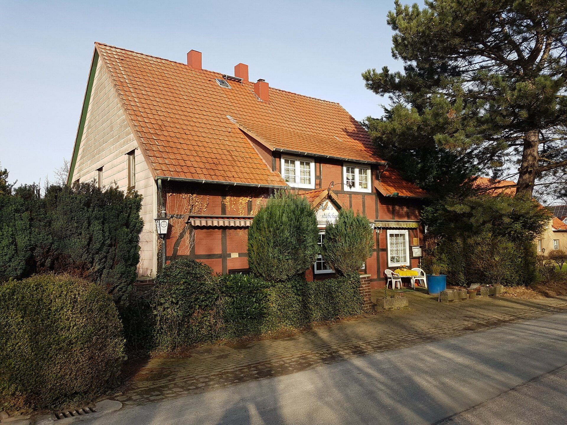 Einfamilienhaus zum Kauf 139.000 € 10 Zimmer 318,7 m²<br/>Wohnfläche 800 m²<br/>Grundstück Vornhagen Lüdersfeld 31702