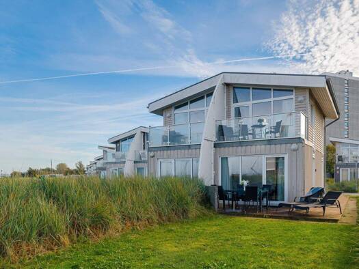 Doppelhaushälfte zum Kauf 365.000 € 3 Zimmer 67,6 m² 353 m² Grundstück Marina Wendtorf Wendtorf 24235