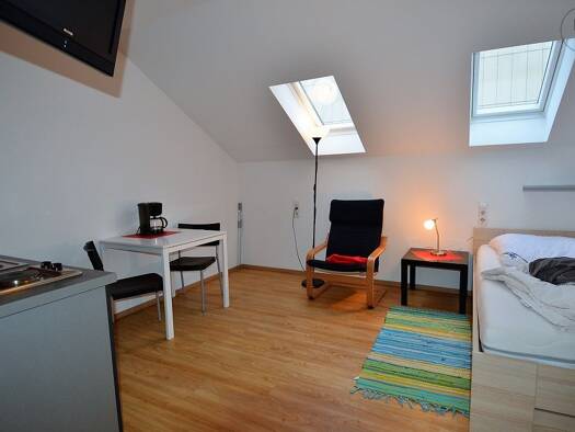 Wohnung zur Miete auf Zeit 660 € 1 Zimmer 20 m² frei ab 07.09.2026 Göggingen Göggingen 86199