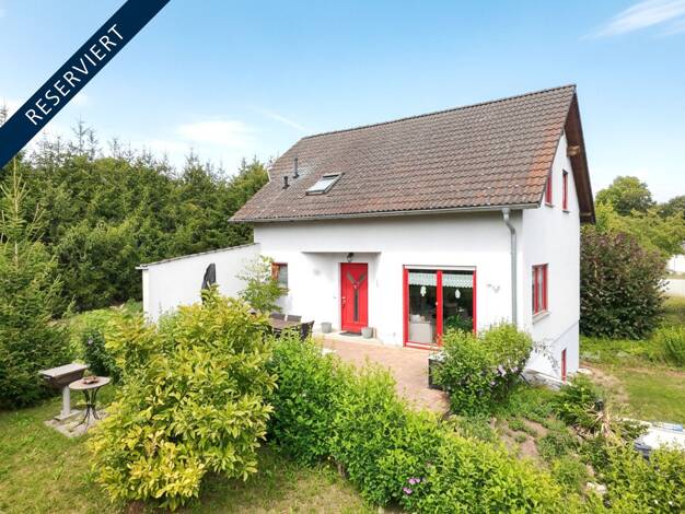Einfamilienhaus zum Kauf 367.500 € 4 Zimmer 125 m² 1.341 m² Grundstück Oßmannstedt Ilmtal-Weinstraße 99510