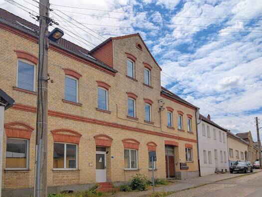 Mehrfamilienhaus zum Kauf 55.000 € 18 Zimmer 458 m² 1.103 m² Grundstück Hecklingen Hecklingen 39444
