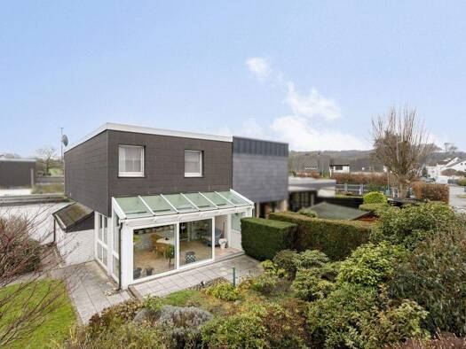 Doppelhaushälfte zum Kauf 339.750 € 4 Zimmer 138 m² 348 m² Grundstück Rauxel Castrop-Rauxel 44575