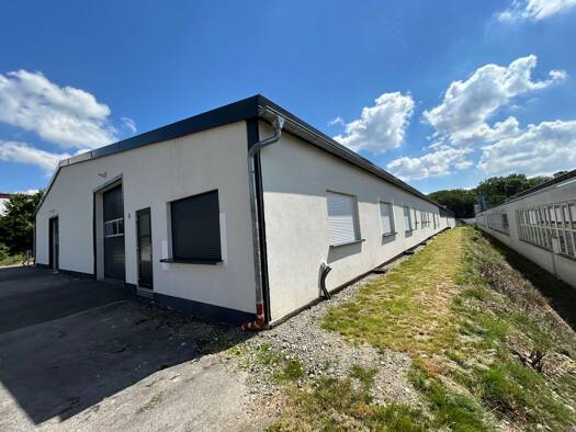 Produktionshalle zur Miete 2.750 € 570 m² Lagerfläche Detmold / Spork-Eichholz 32760