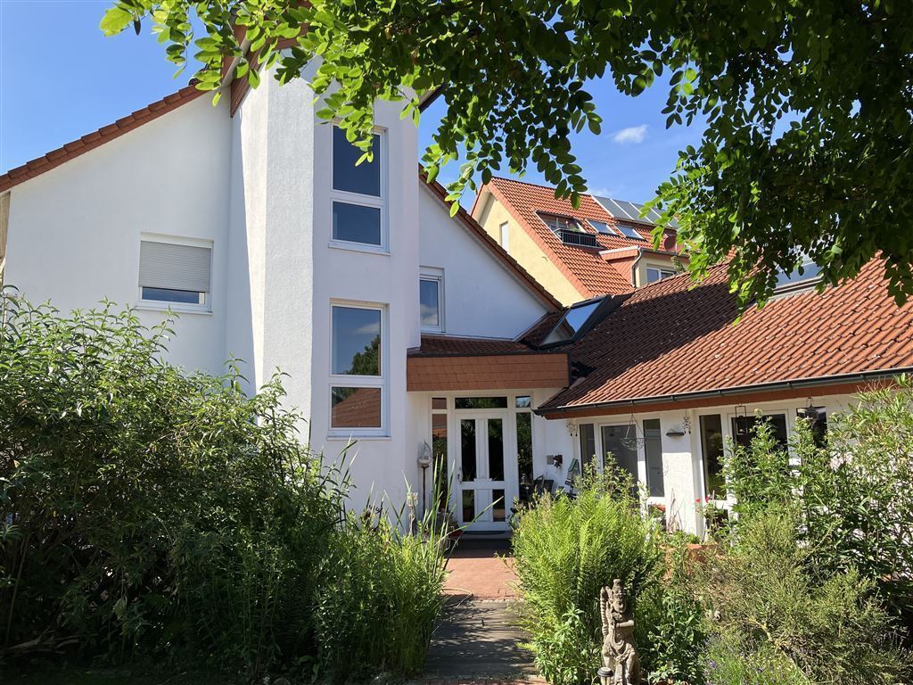 Mehrfamilienhaus zur Miete 3.000 € 7 Zimmer 290 m²<br/>Wohnfläche 1.373 m²<br/>Grundstück Ummeln Bielefeld 33649