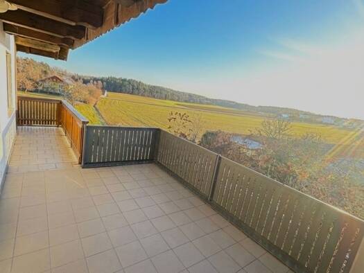 Maisonette zur Miete 1.490 € 9,5 Zimmer 161 m² frei ab 01.02.2026 Am Wolfsgraben 9 Oberwolkersdorf Loiching 84180