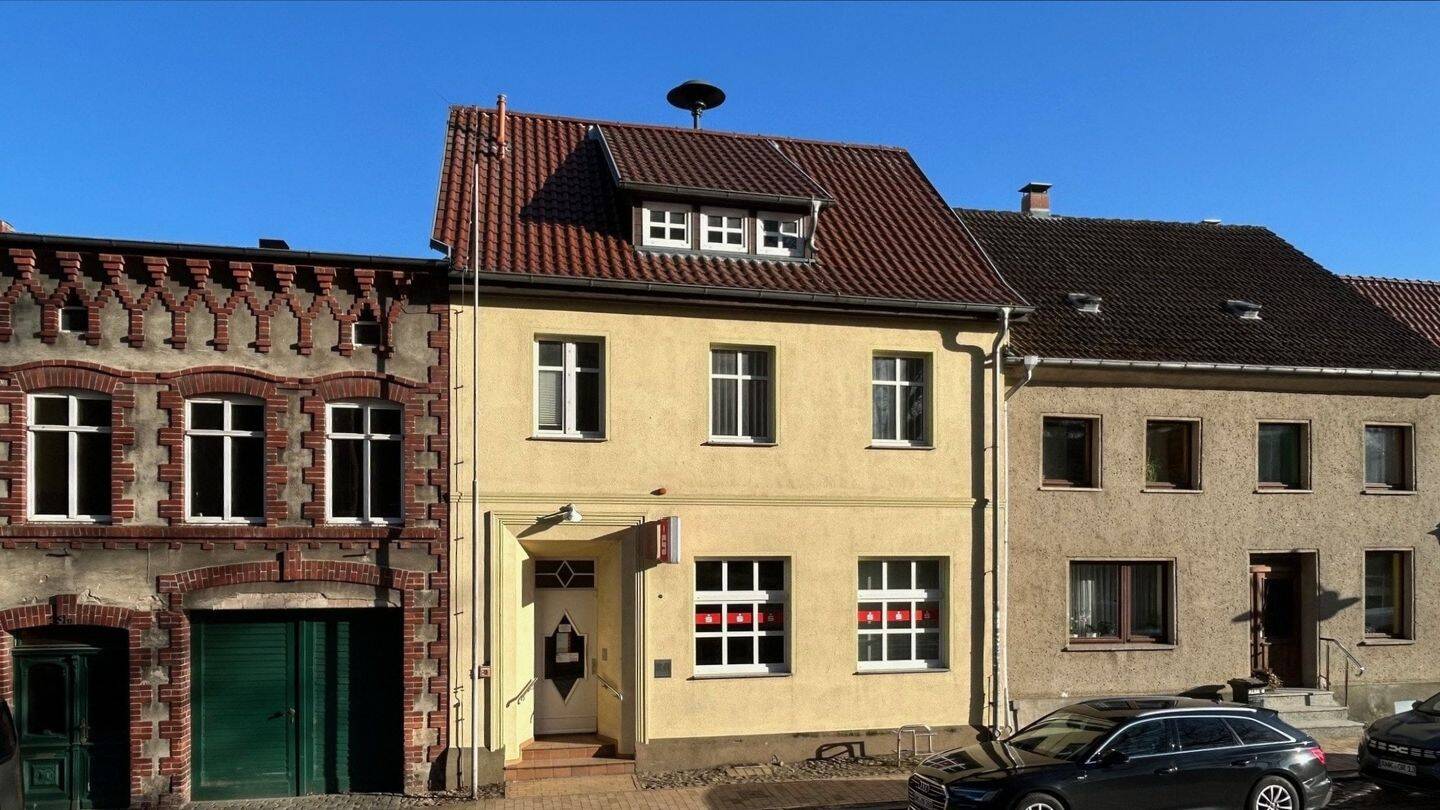 Bürogebäude zum Kauf, Lassan