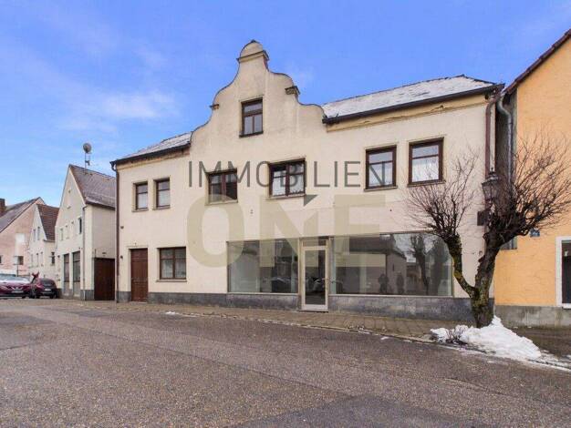 Haus zum Kauf 250.000 € 8 Zimmer 174,8 m² 353 m² Grundstück Geiselhöring 94333