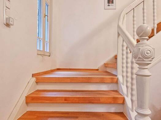 Einfamilienhaus zum Kauf 550.000 € 8 Zimmer 320 m² 3.132 m² Grundstück Sachsenbrunn Sachsenbrunn 98673