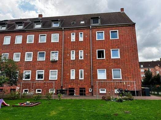 Mehrfamilienhaus zum Kauf 1.180.000 € 22 Zimmer 498 m² 757 m² Grundstück Reutershagen Rostock 18069