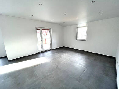 Wohnung zur Miete 1.260 € 3 Zimmer 85 m² Dachgeschoss, 3. Geschoss frei ab sofort Südweststadt Pforzheim 75173