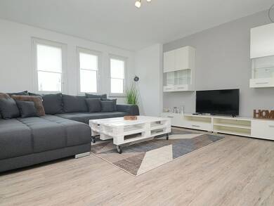Wohnung zur Miete Wohnen auf Zeit 1.570 € 3 Zimmer 80 m² frei ab 01.09.2025 Würzburg 97082