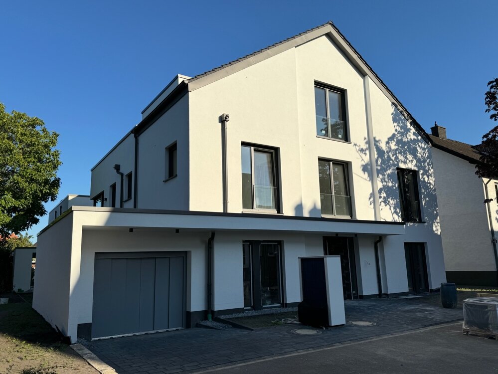 Wohnung zum Kauf 279.500 € 2 Zimmer 67 m²<br/>Wohnfläche EG<br/>Geschoss ab sofort<br/>Verfügbarkeit Elsen Paderborn / Elsen 33106