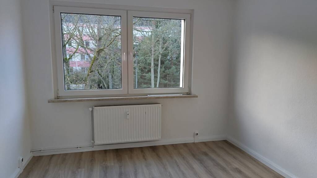 Wohnung zur Miete 440 € 4 Zimmer 68 m² 1. Geschoss frei ab sofort Am Waldeck 15 Glöwen Plattenburg 19339