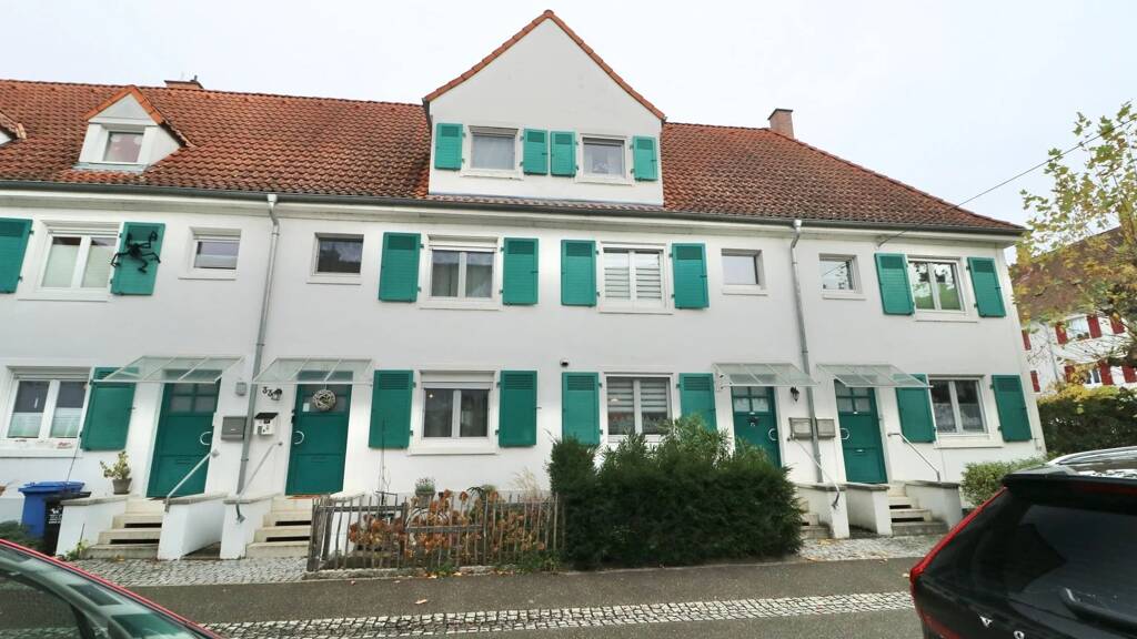 Reihenhaus zur Miete 2.300 € 4,5 Zimmer 120 m² 230 m² Grundstück frei ab 01.06.2026 Marktstraße Weil am Rhein 79576