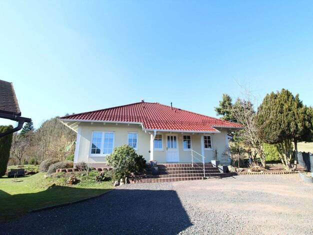 Einfamilienhaus zum Kauf 475.000 € 4 Zimmer 140 m² 1.470 m² Grundstück Waltershausen 99880