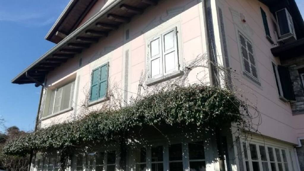 Einfamilienhaus zum Kauf 7 Zimmer 360 m² 450 m² Grundstück TREMEZZINA 22019