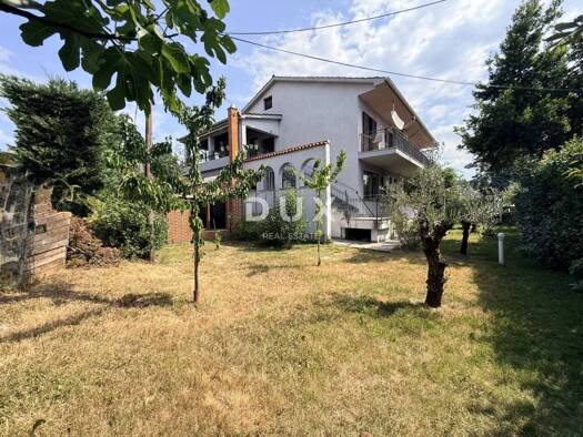Einfamilienhaus zum Kauf 1.500.000 € 14 Zimmer 640 m² 459 m² Grundstück Rijeka 51000