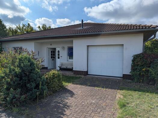Bungalow zum Kauf 280.000 € 4 Zimmer 121,4 m² 644 m² Grundstück frei ab sofort Bad Schmiedeberg Bad Schmiedeberg 06905