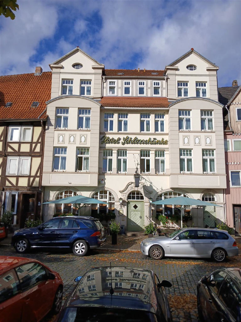 Hotel zum Kauf 1.200.000 € 19 Zimmer 251 m²<br/>Grundstück Hann. Münden Hann. Münden 34346