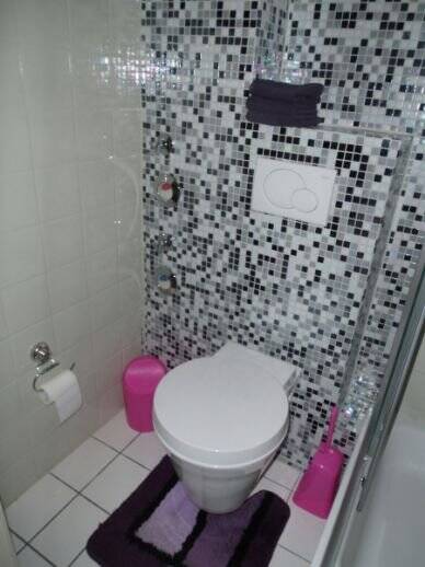 Property thumbnail 6