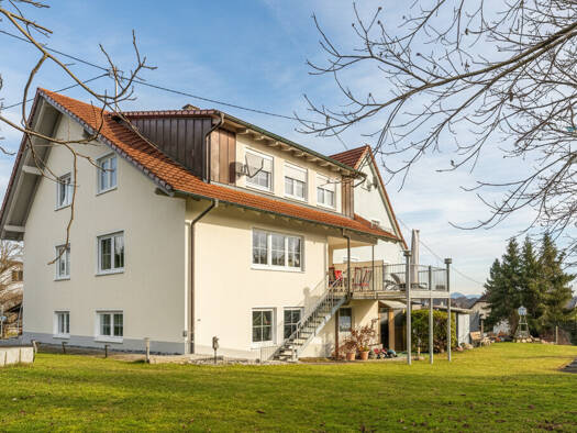 Doppelhaushälfte zum Kauf 599.000 € 4 Zimmer 186 m² 1.280 m² Grundstück frei ab sofort Eigeltingen Eigeltingen 78253
