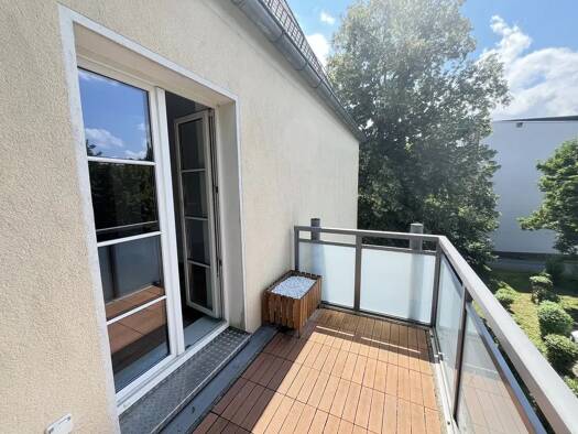 Wohnung zur Miete 395 € 3 Zimmer 60 m² Geschoss 3/3 frei ab sofort Scharfensteiner Straße 39 Altchemnitz Altchemnitz 09120