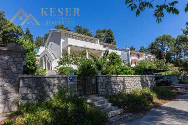 Haus zum Kauf 1.050.000 € 6 Zimmer 406 m²<br/>Wohnfläche 643 m²<br/>Grundstück Mali Losinj 51553