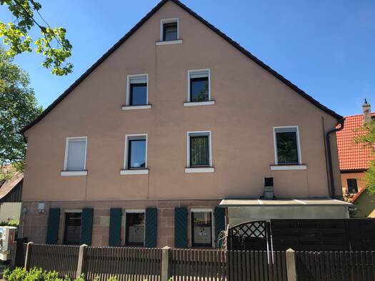 WG-Zimmer zur Miete 265 € 11 m² 1. Geschoss frei ab sofort Gräfenbergerstr.13, 1. Stock Uttenreuth Uttenreuth 91080
