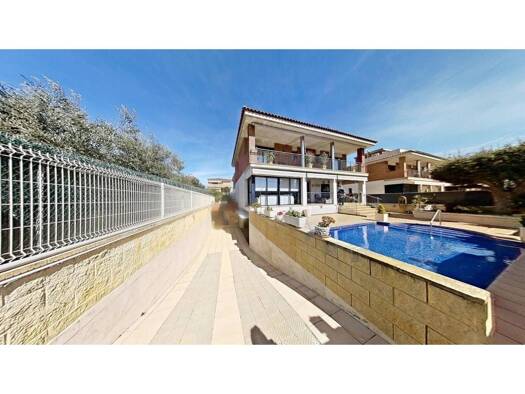Villa zum Kauf 645.000 € 5 Zimmer 384 m² 265 m² Grundstück Calafell 43882