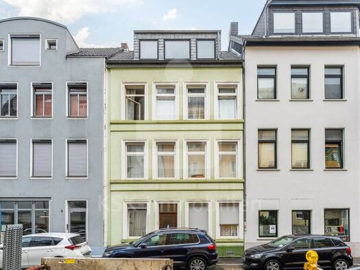 Mehrfamilienhaus zum Kauf als Kapitalanlage geeignet 650.000 € 7 Zimmer 170 m² 116 m² Grundstück Deutz Köln 50679