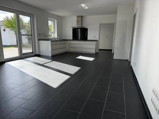 Bungalow zum Kauf 599.700 € 4 Zimmer 137 m² 841 m² Grundstück frei ab sofort Eichenstraße 13 Feuchtwangen Feuchtwangen 91555
