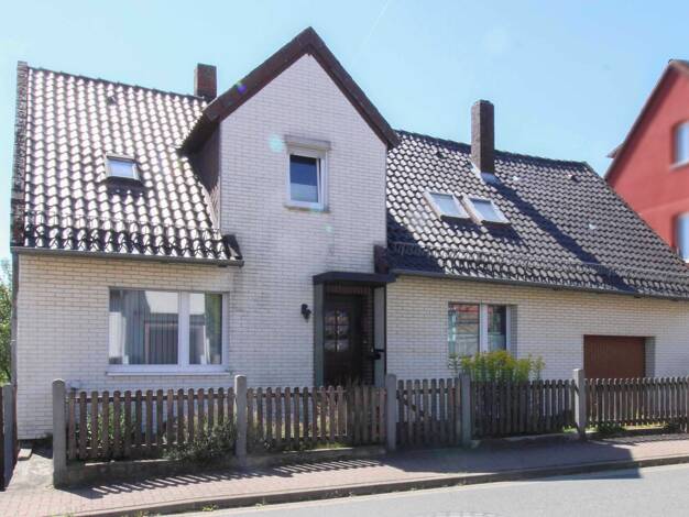 Einfamilienhaus zum Kauf 149.000 € 6 Zimmer 115 m² 638 m² Grundstück Breinum Bad Salzdetfurth 31162