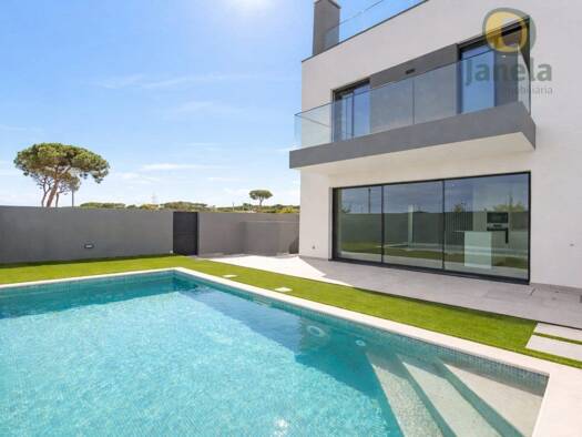 Haus zum Kauf 820.000 € 207 m² 200 m² Grundstück Montenegro 8005