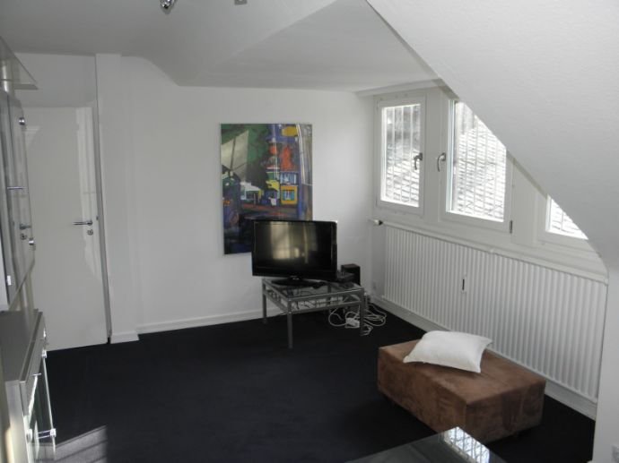 Wohnung zur Miete Wohnen auf Zeit 950 € 2 Zimmer 65 m²<br/>Wohnfläche ab sofort<br/>Verfügbarkeit Bertha-von-Suttner-Ring 0 Sachsenhausen - Süd Frankfurt am Main 60598