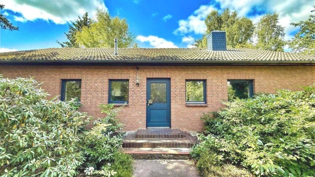 Bungalow zum Kauf 249.000 € 5 Zimmer 120 m² 1.197 m² Grundstück frei ab sofort Rosche 29571