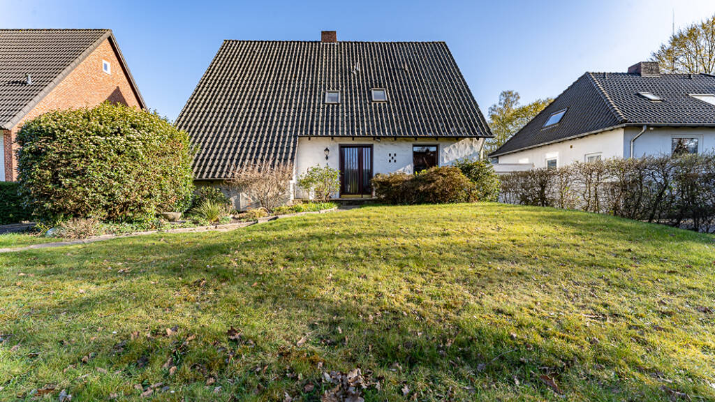 Mehrfamilienhaus zum Kauf 375.000 € 6 Zimmer 200 m² 1.103 m² Grundstück Oberneuland Bremen / Oberneuland 28355