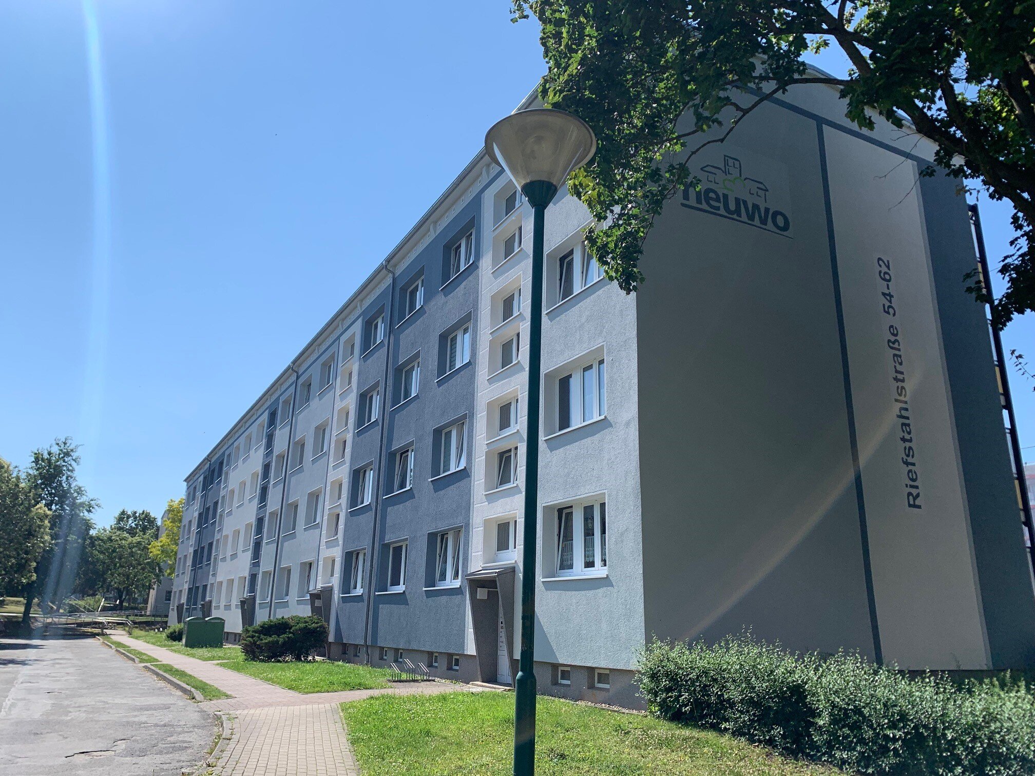 Wohnung zur Miete 502 € 3 Zimmer 59,1 m²<br/>Wohnfläche 1.<br/>Geschoss ab sofort<br/>Verfügbarkeit Riefstahlstr. 58 Neustrelitz Neustrelitz 17235