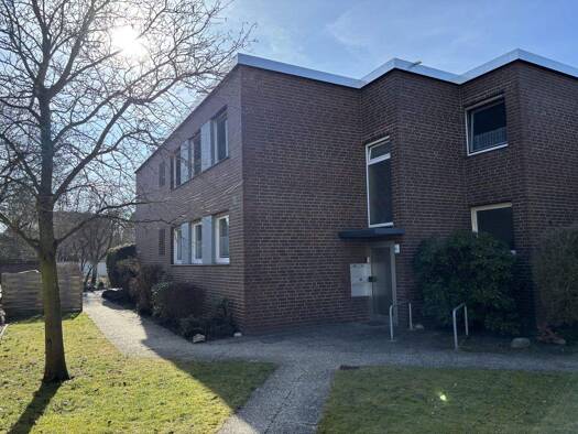 Wohnung zum Kauf 130.000 € 2 Zimmer 66 m² frei ab sofort Uelzen 29525