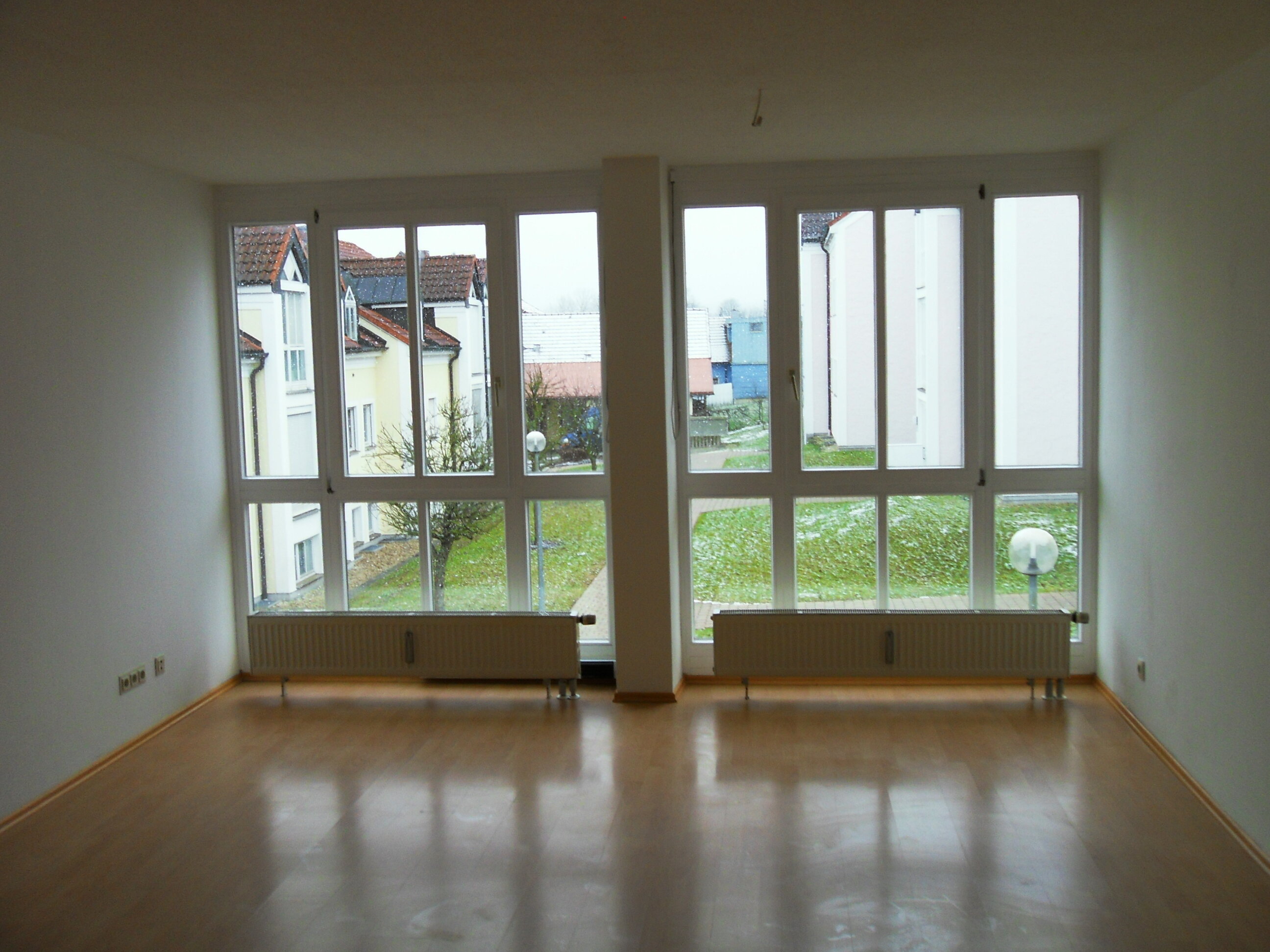 Wohnung zur Miete 350 € 2 Zimmer 31 m²<br/>Wohnfläche 1.<br/>Geschoss ab sofort<br/>Verfügbarkeit Heininger Str. 13 b Heining Passau 94036