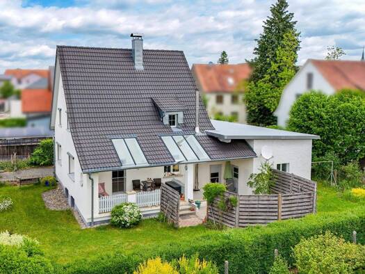 Einfamilienhaus zum Kauf 530.000 € 4,5 Zimmer 100 m² 542 m² Grundstück Leutkirch 88299