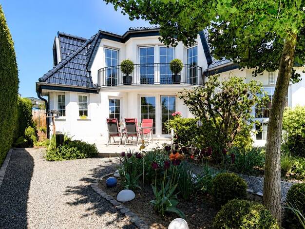 Einfamilienhaus zum Kauf 759.000 € 8 Zimmer 267 m² 611 m² Grundstück Algert Lohmar 53797