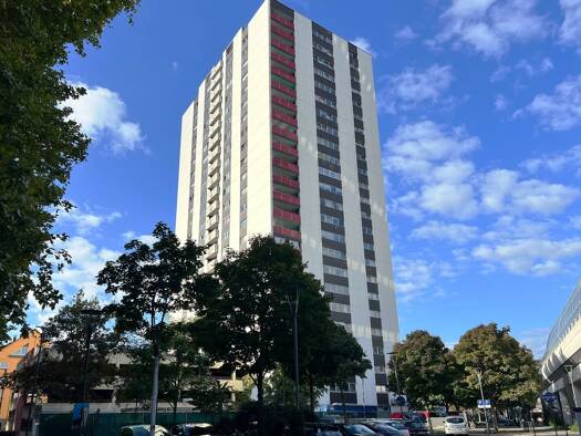 Wohnung zum Kauf 70.000 € 2 Zimmer 52 m² 5. Geschoss Mitte Ludwigshafen am Rhein 67061