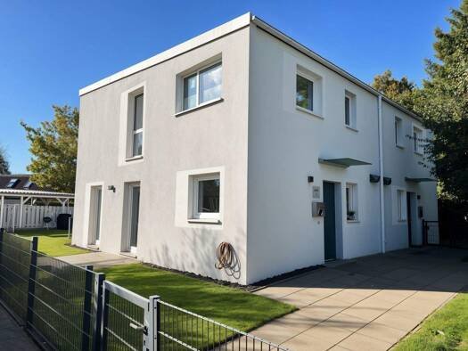 Doppelhaushälfte zum Kauf 675.000 € 4 Zimmer 107 m² 180 m² Grundstück Niendorf Hamburg 22453