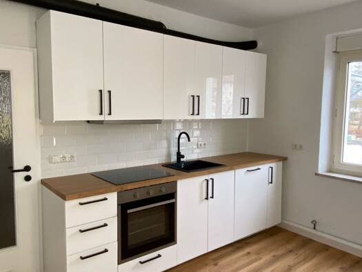 Wohnung zur Miete 850 € 4 Zimmer 79 m² Geschoss 1/3 frei ab sofort Amberg 92224