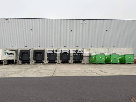 Lagerhalle zur Miete provisionsfrei 10.000 m² Lagerfläche teilbar ab 10.000 m² Ruhrort Duisburg 47138