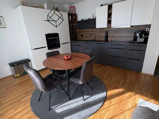 Wohnung zum Kauf 325.000 € 4 Zimmer EG Unterpremstätten 8141