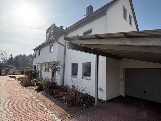 Doppelhaushälfte zur Miete 1.600 € 7 Zimmer 170 m² 200 m² Grundstück frei ab 01.06.2026 Akazienweg 17 Burglengenfeld 93133