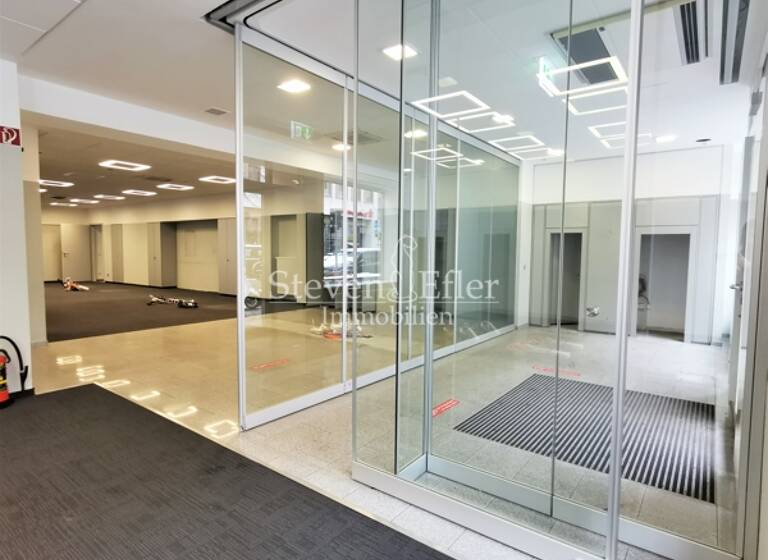 Verkaufsfläche zur Miete 22 € 300 m²<br/>Verkaufsfläche Lorenz Nürnberg 90402